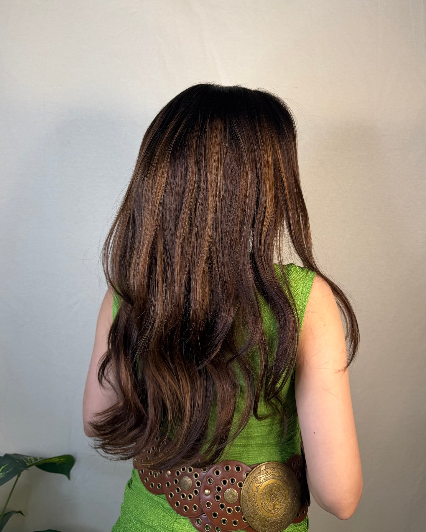 Soft layers textured wig for everyday look